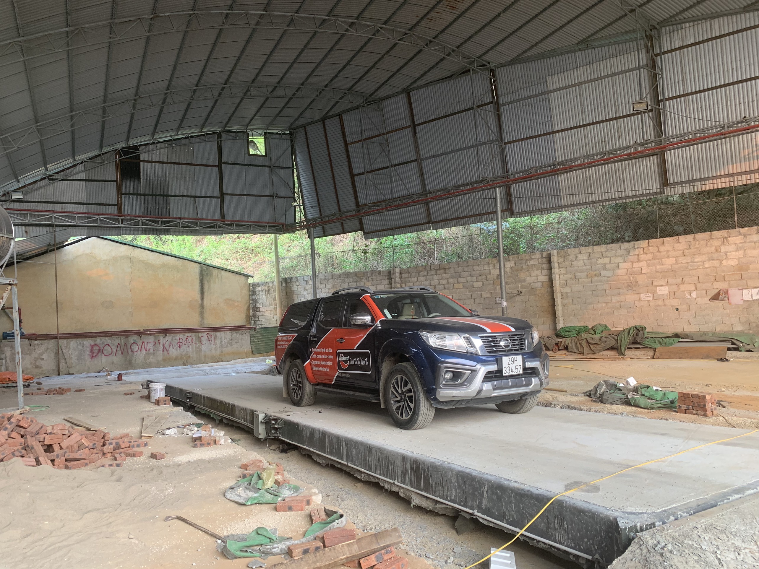 Cân ô tô sàn bê tông 60 tấn 3m x 15m